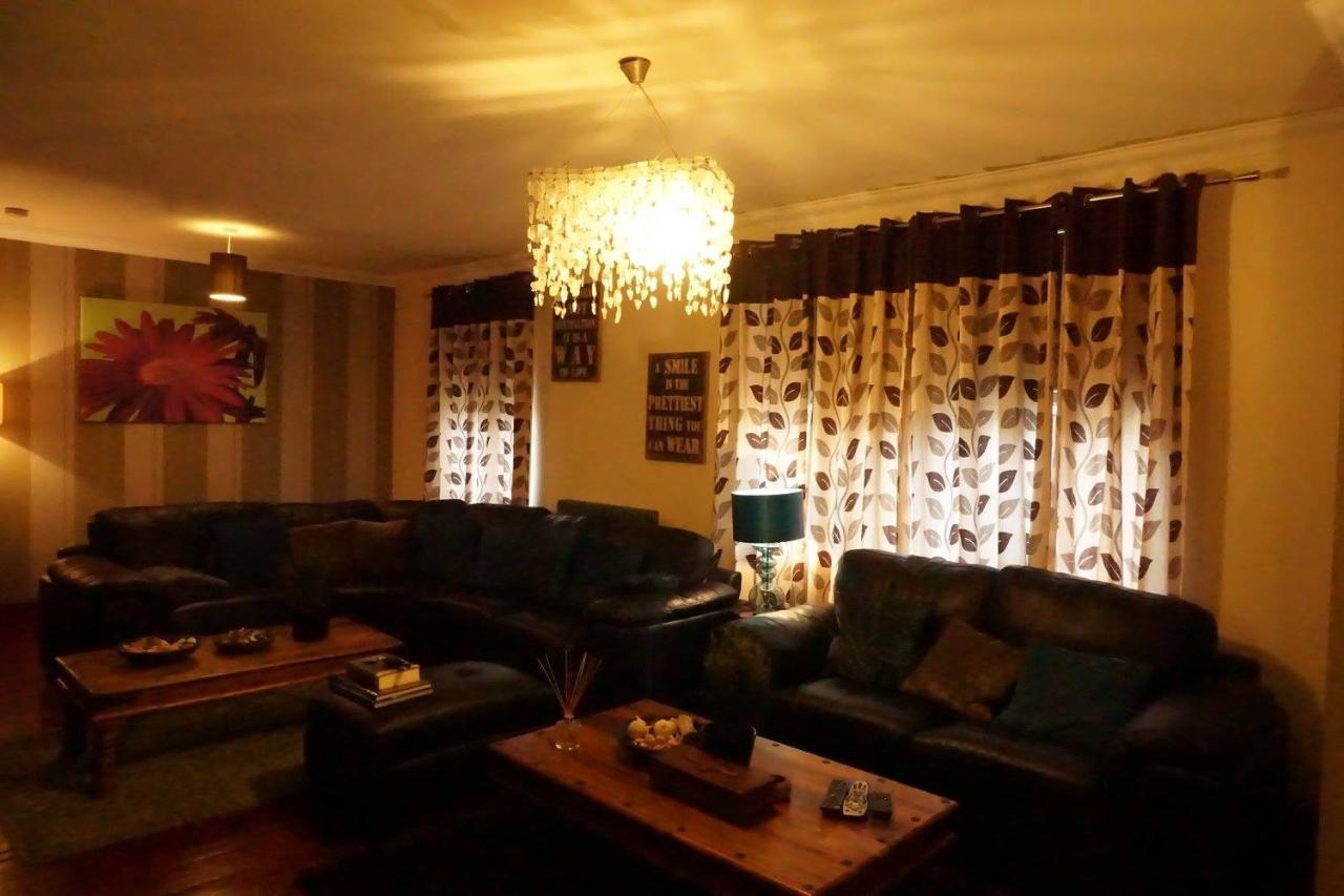 Innis House Insch Kültér fotó