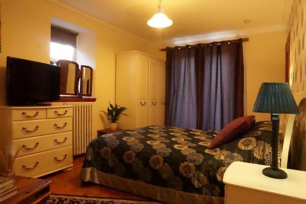 Innis House Insch Kültér fotó